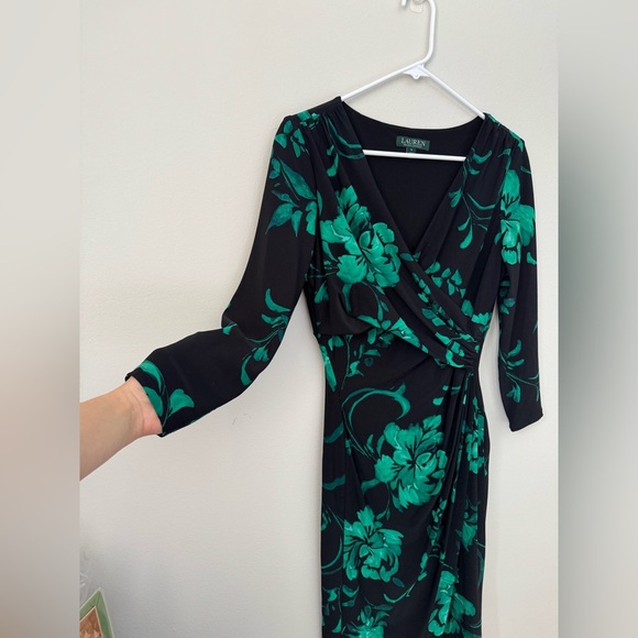Lauren Ralph Lauren women's Faux Draped top Dress, Green/Black, Size 6 - Picture 5 of 12